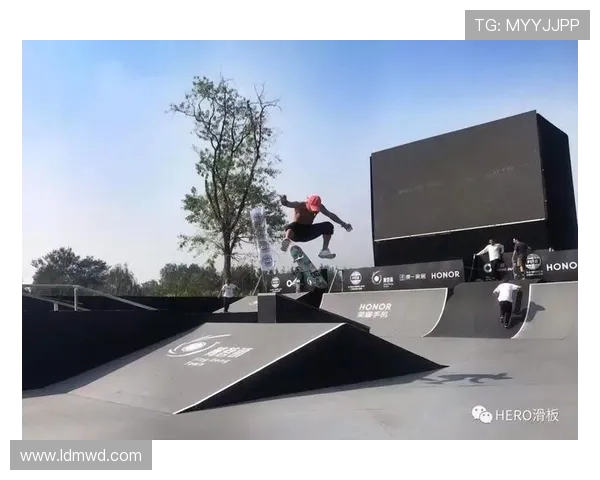 成都滑板队在极限运动嘉年华中以56分稳居积分榜首位