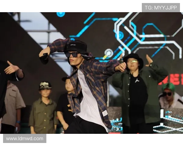 深圳街舞队荣登全国街舞意识排行榜第二名引发热议