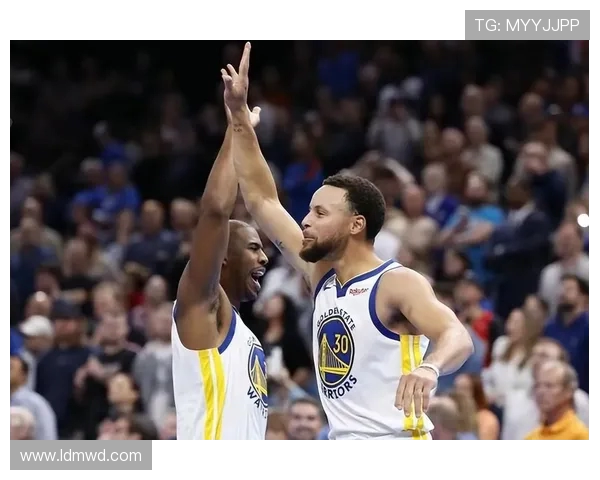 勇士与骑士精彩对决回顾01月17日比赛录像分析与亮点总结